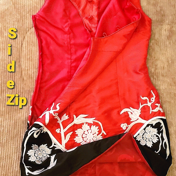 *****SOLD*****         Red Black Embroidered Asian Dress Cheongsam Qipao - Picture 9 of 11